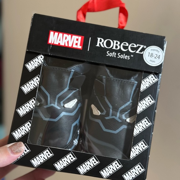 Robeez Black Panther Soft Soles Baby Shoes - Picture 1 of 3